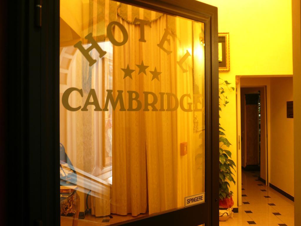 Cambridge Hotel Rome Exterior photo